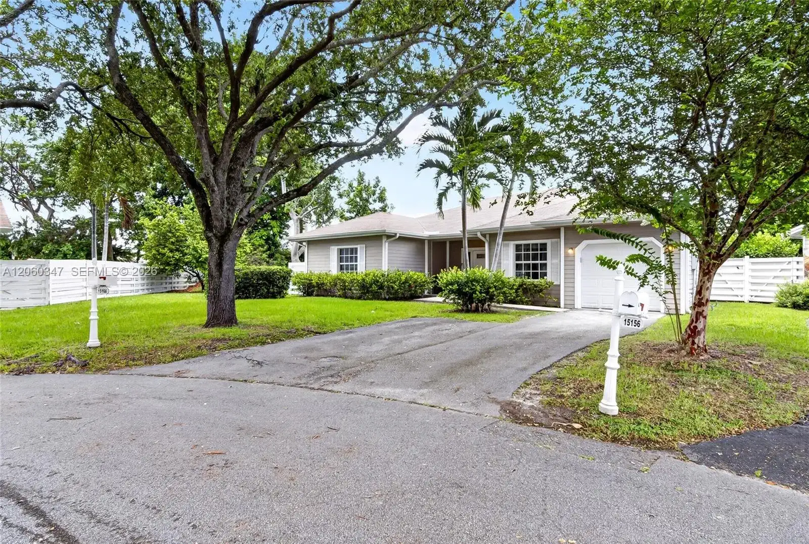 15166 SW 142nd Ct, Miami FL 33186 photo 4