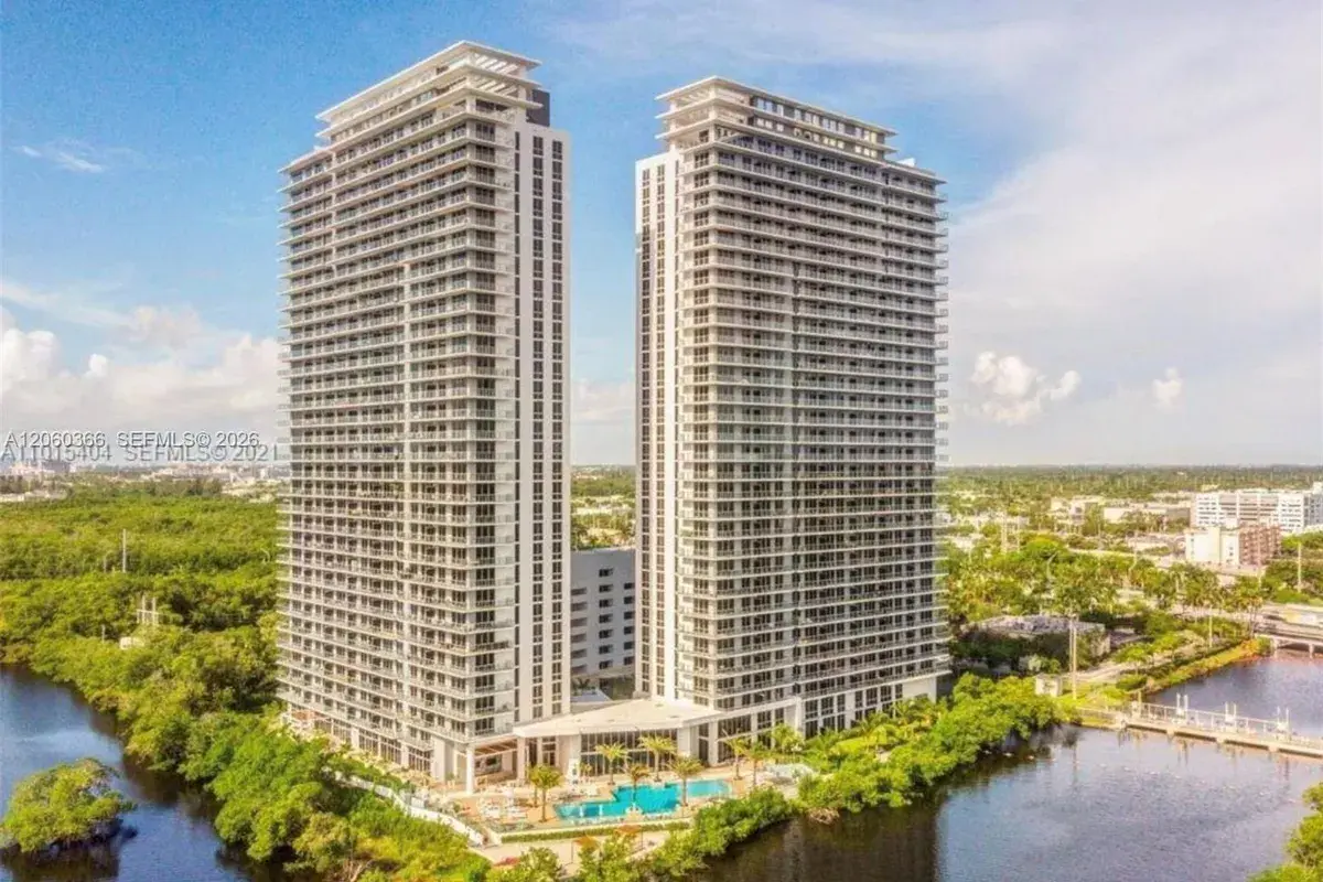 16385 Biscayne Blvd # 1818, North Miami Beach FL 33160