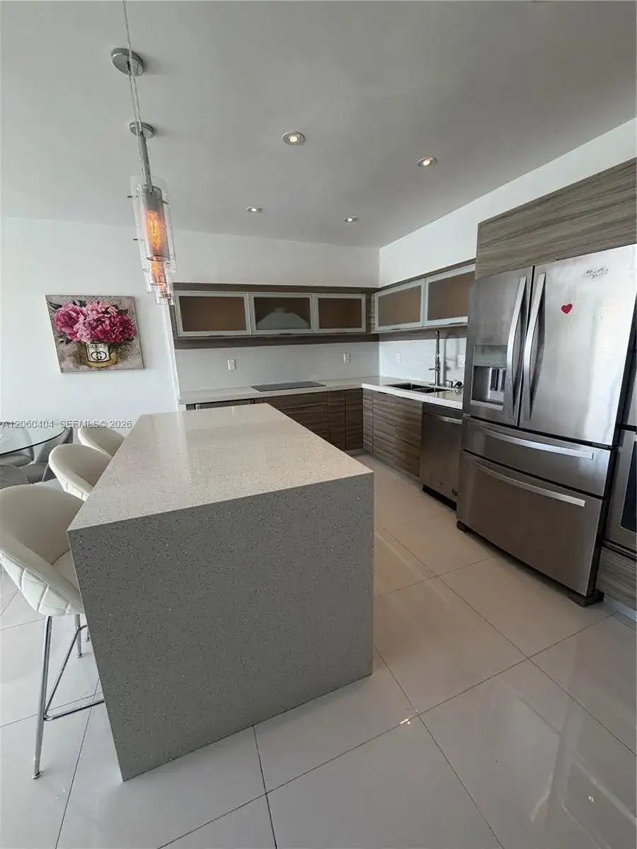19390 Collins Ave # 6, Sunny Isles Beach FL 33160 photo 3