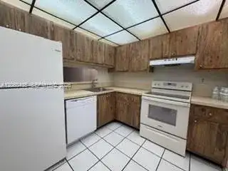 3121 NW 47th Ter # 212, Lauderdale Lakes FL 33319 photo 4