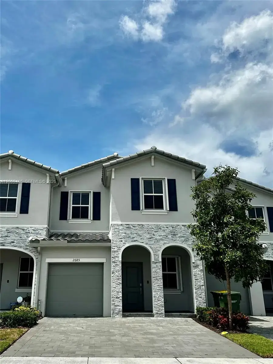 2685 SE 13th Ct, Homestead FL 33035