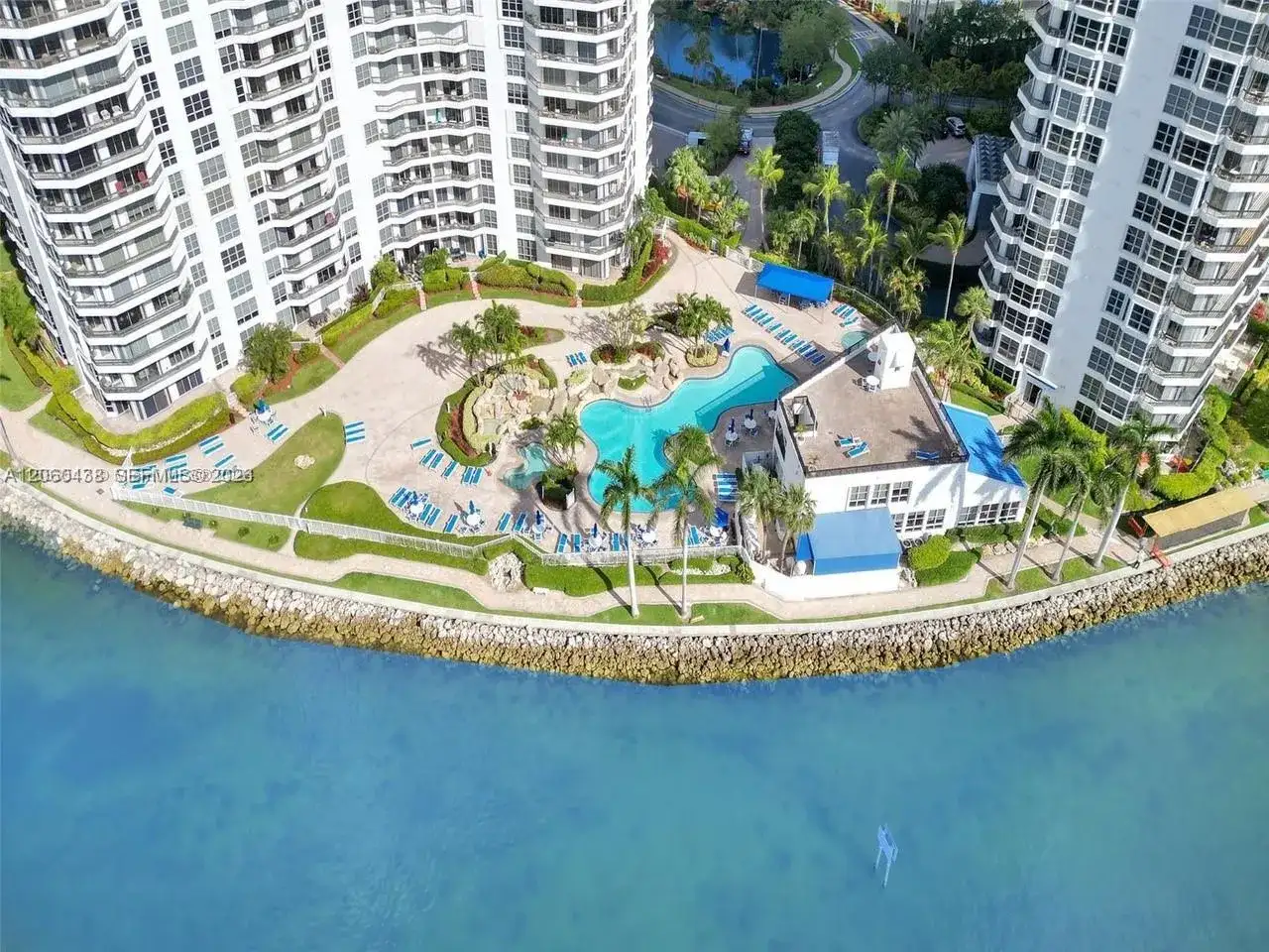 19101 NE 36th Ct # 1811, Aventura FL 33180 photo 2