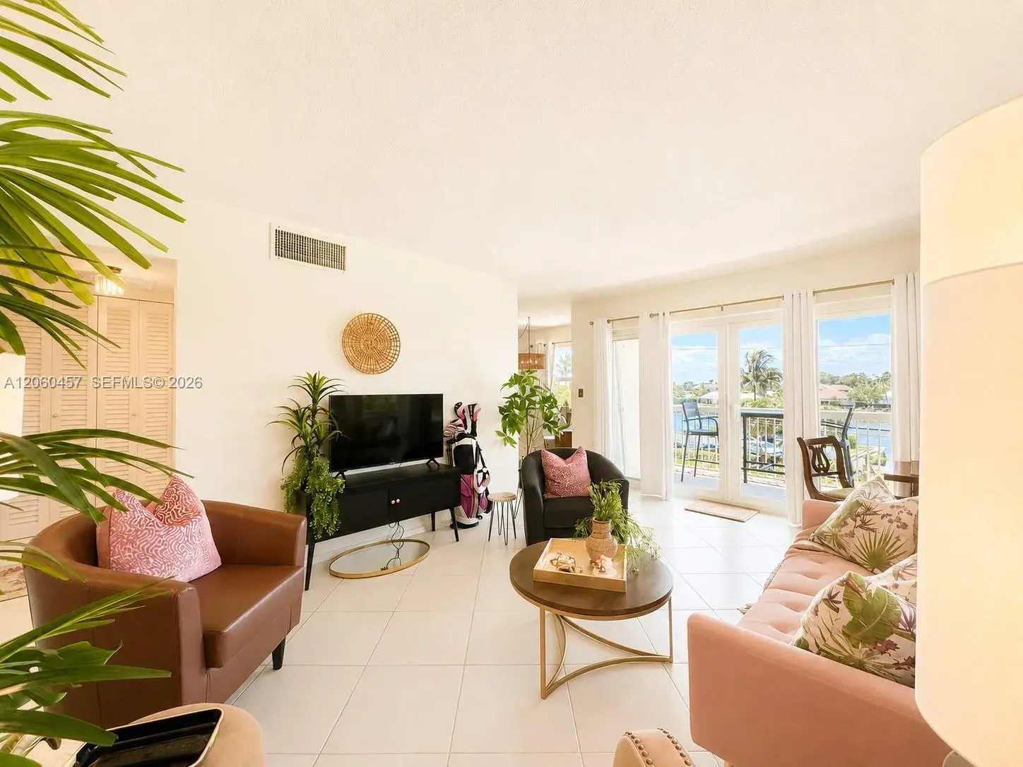 1069 Hillsboro Mile # 206, Hillsboro Beach FL 33062 photo 2