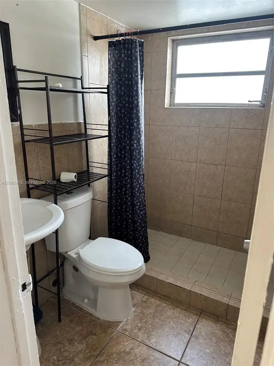238 SW 18th Ave # 2, Miami FL 33135 photo 3