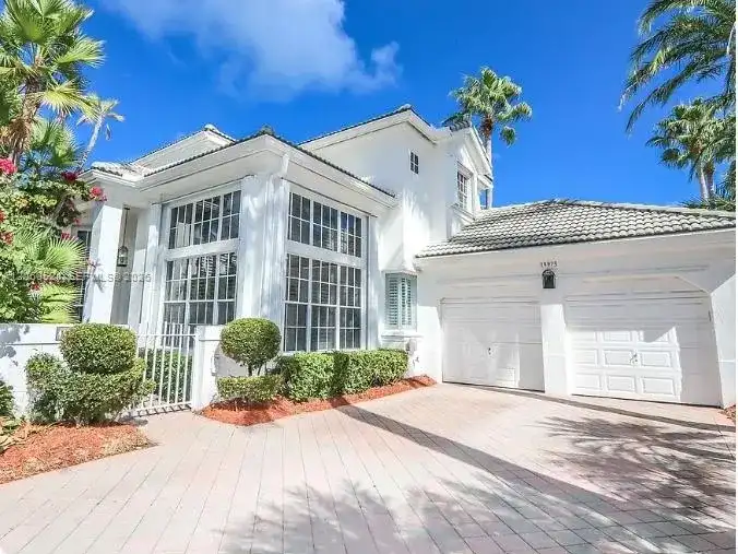 19973 NE 37th Ave, Aventura FL 33180