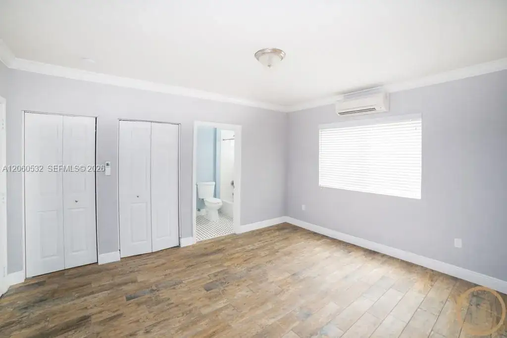 53 NE 49th St # 5A, Miami FL 33137