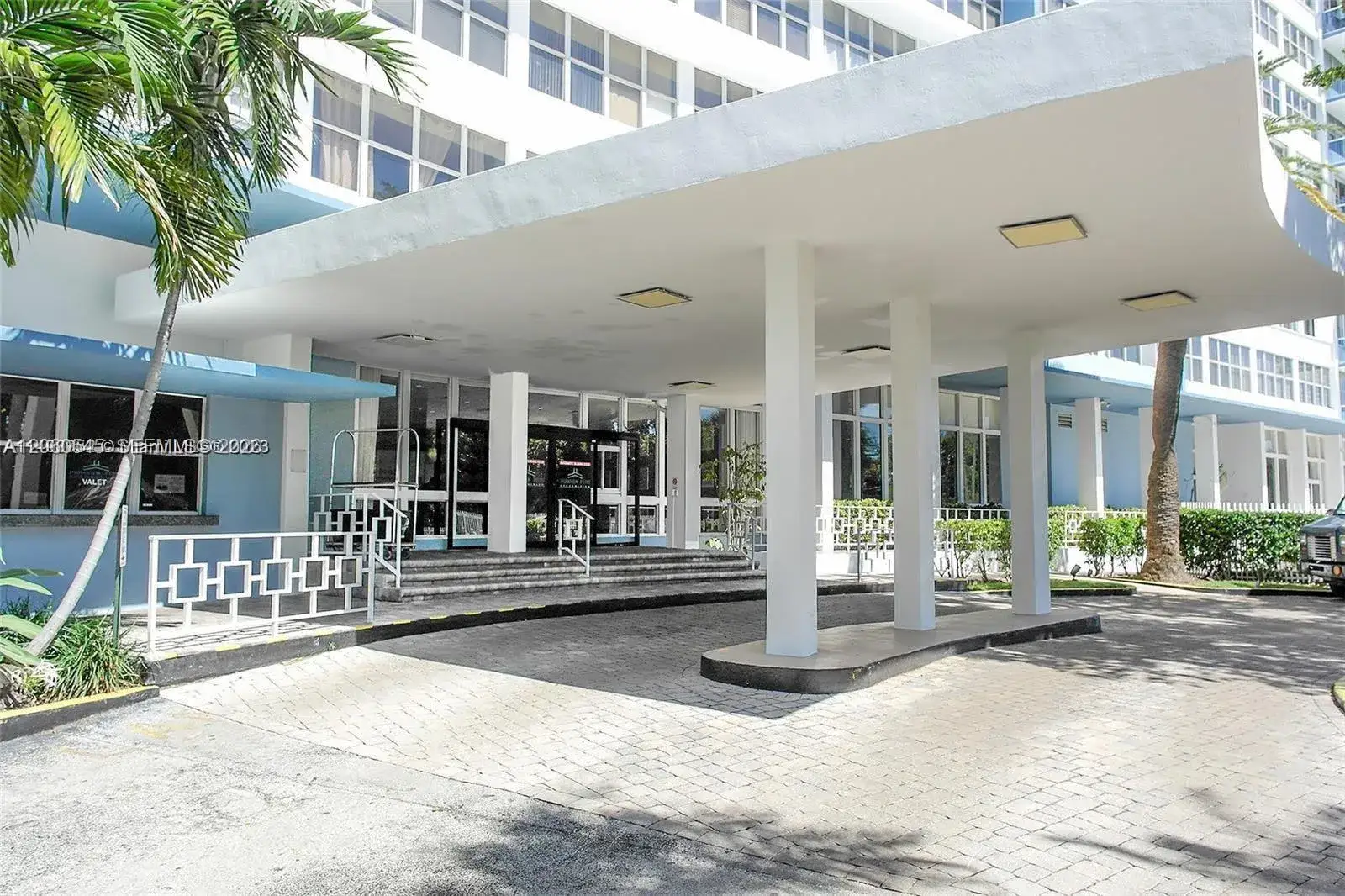 2 bedroom 2 bath Residential for sale at 7441 Wayne Ave # 10C, Miami Beach FL 33141