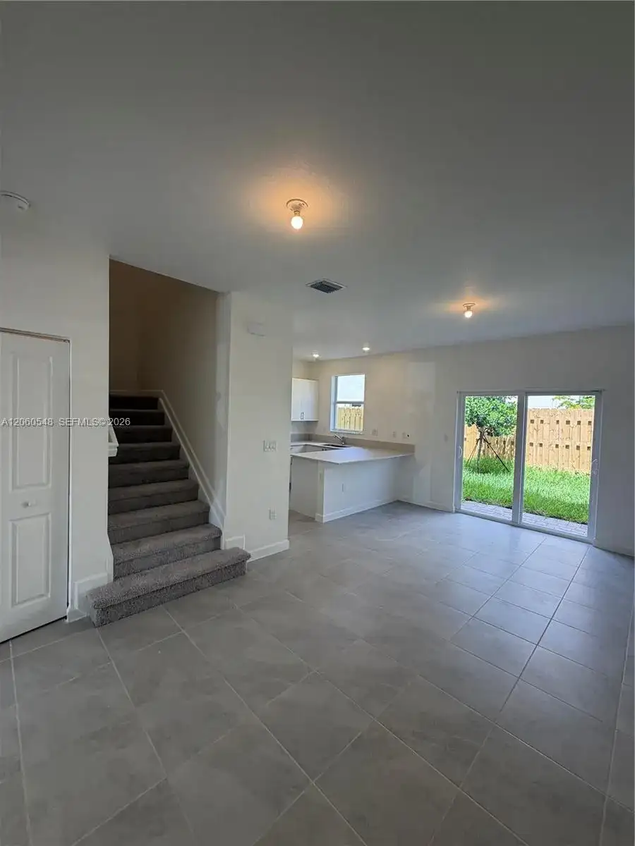 2664 SE 25th Rd # 2664, Homestead FL 33035 photo 2