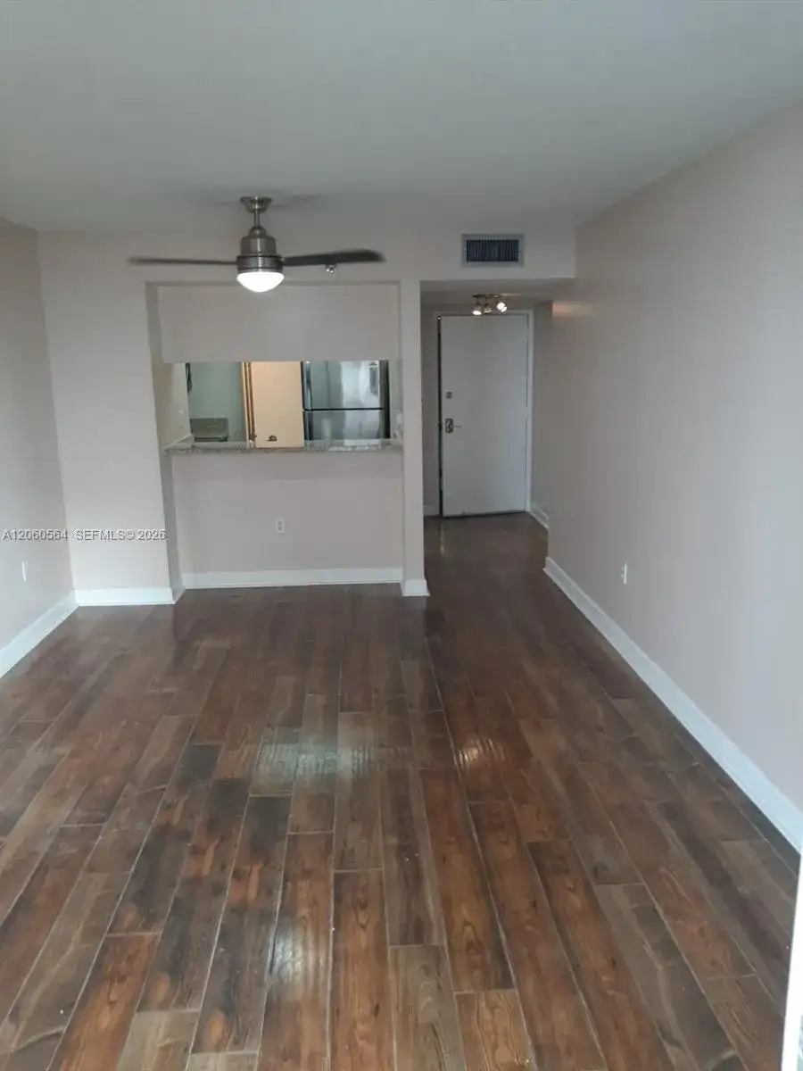800 N Miami Ave # 1001, Miami FL 33136 photo 3