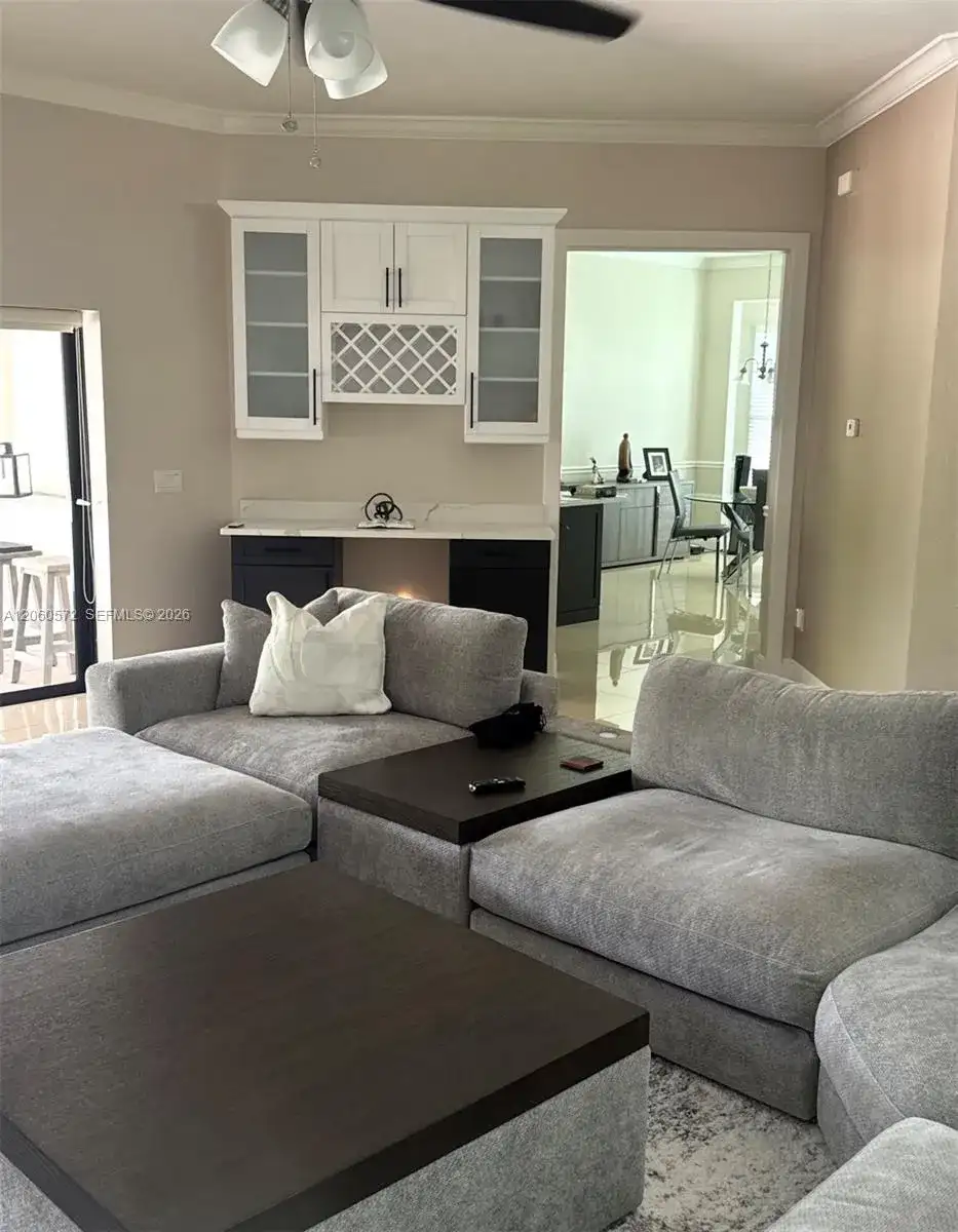 418 sw 19th Ter, Cape Coral FL 33991 photo 4