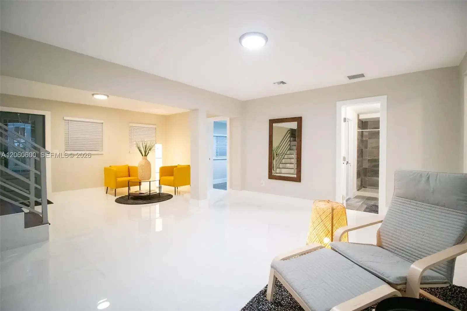 1321 NE 14th St, Fort Lauderdale FL 33304 photo 3