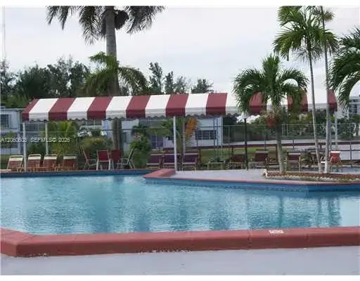 165 NE 203rd Ter # 26, Miami Gardens FL 33179 photo 2