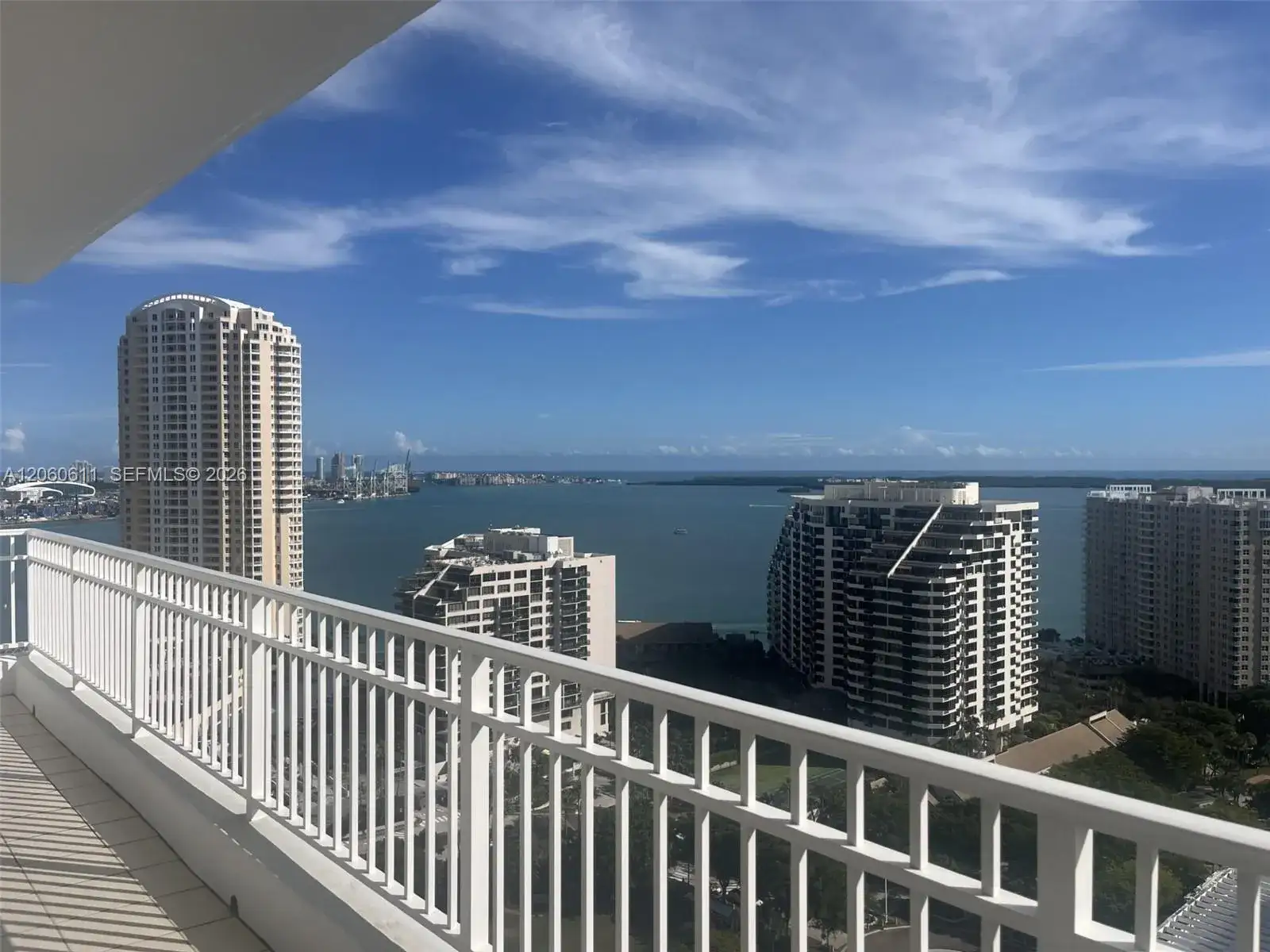 801 Brickell Key Blvd # 2509, Miami FL 33131 photo 2