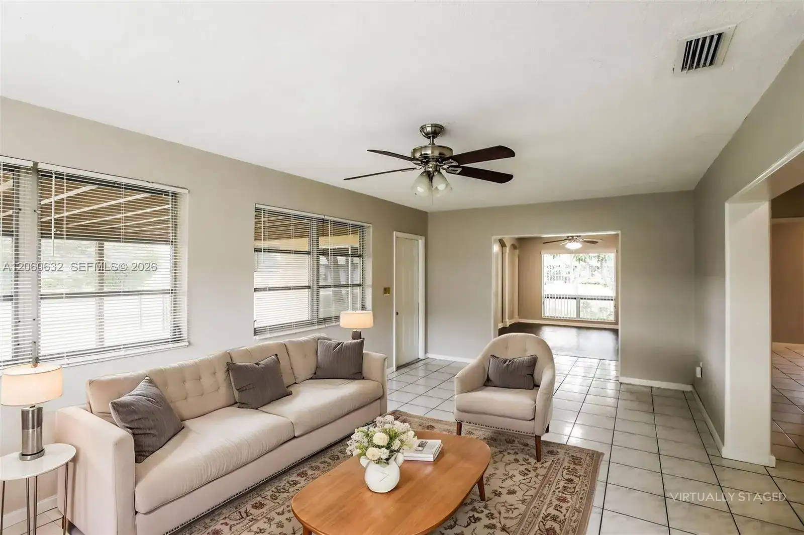 4896 NW 6th Ct, Plantation FL 33317 photo 3