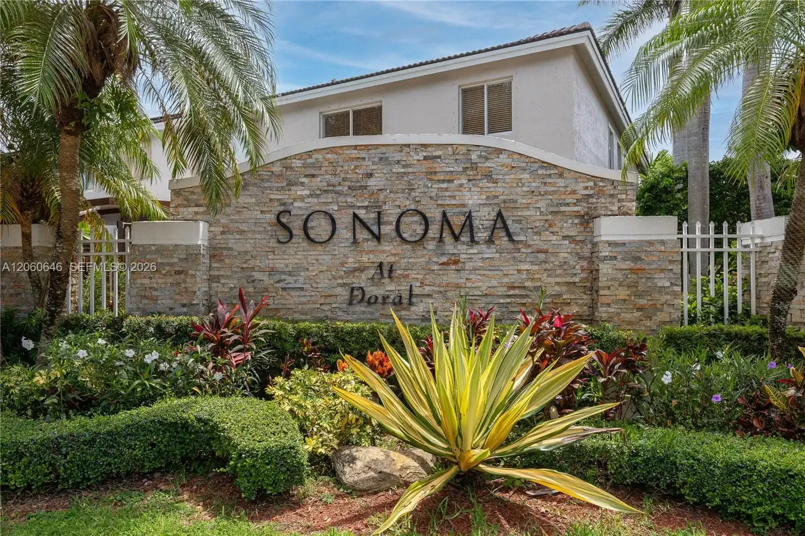 5622 NW 112th Ct, Doral FL 33178