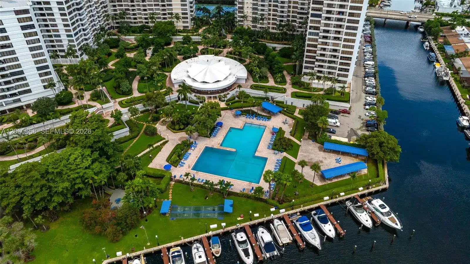 2500 Parkview Dr # 517, Hallandale Beach FL 33009 photo 3