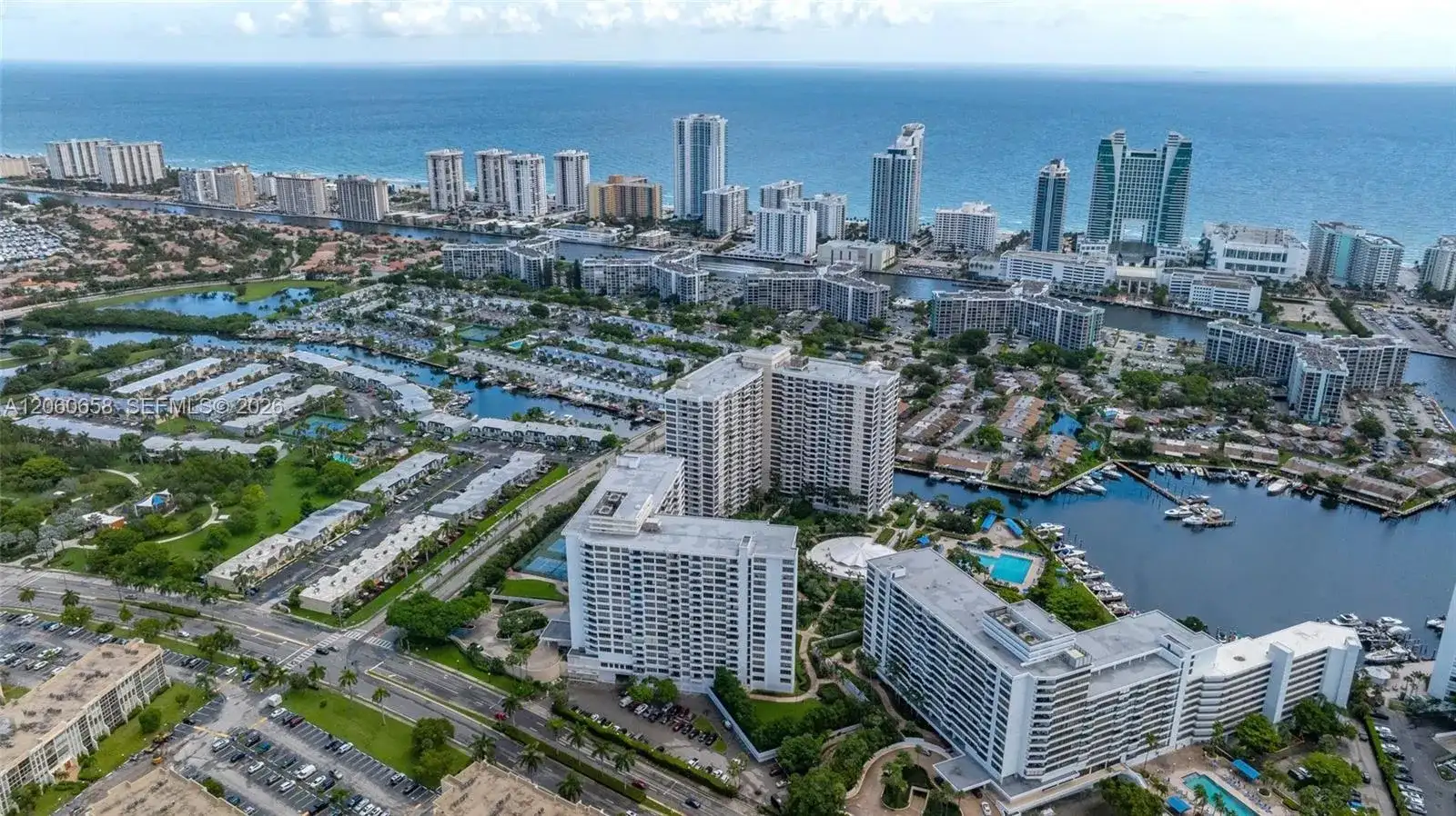 2500 Parkview Dr # 517, Hallandale Beach FL 33009 photo 4