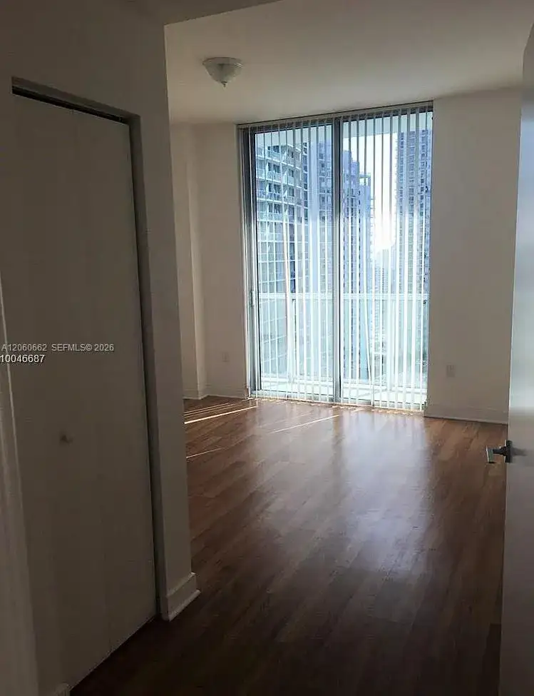79 SW 12 ST # 3006S, Miami FL 33131 photo 3