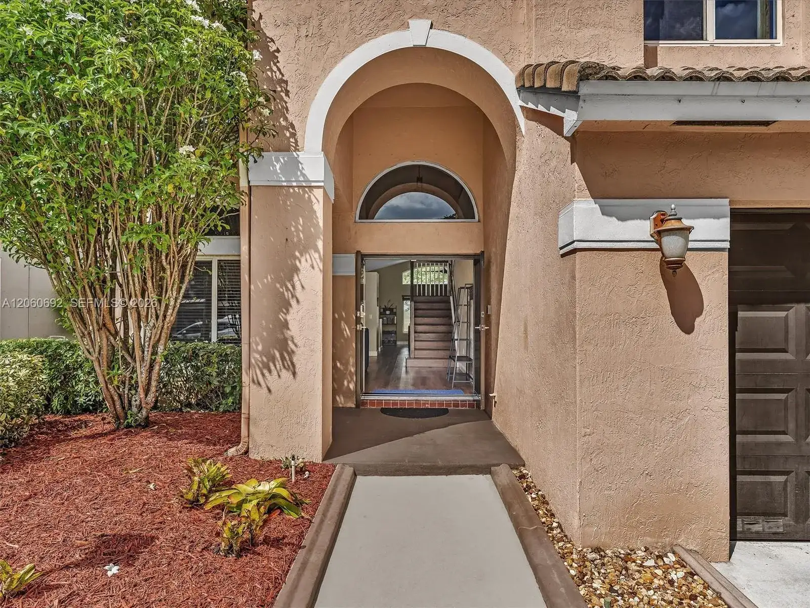 1208 NW 144th Ter, Pembroke Pines FL 33028 photo 3