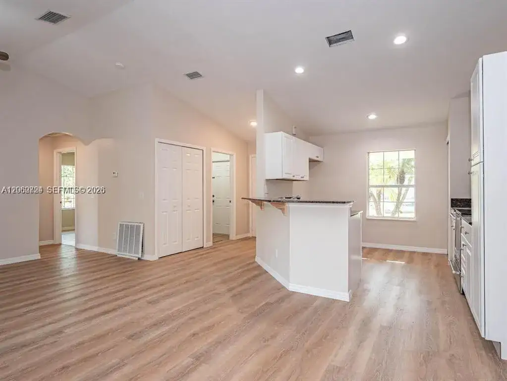 8265 97th Ave, Vero Beach FL 32967 photo 5