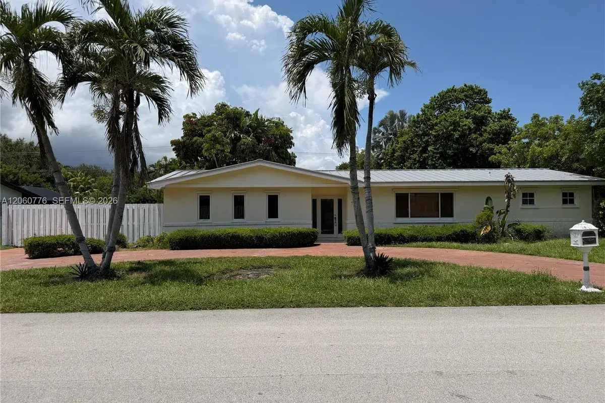 6305 Marlin Dr, Coral Gables FL 33158