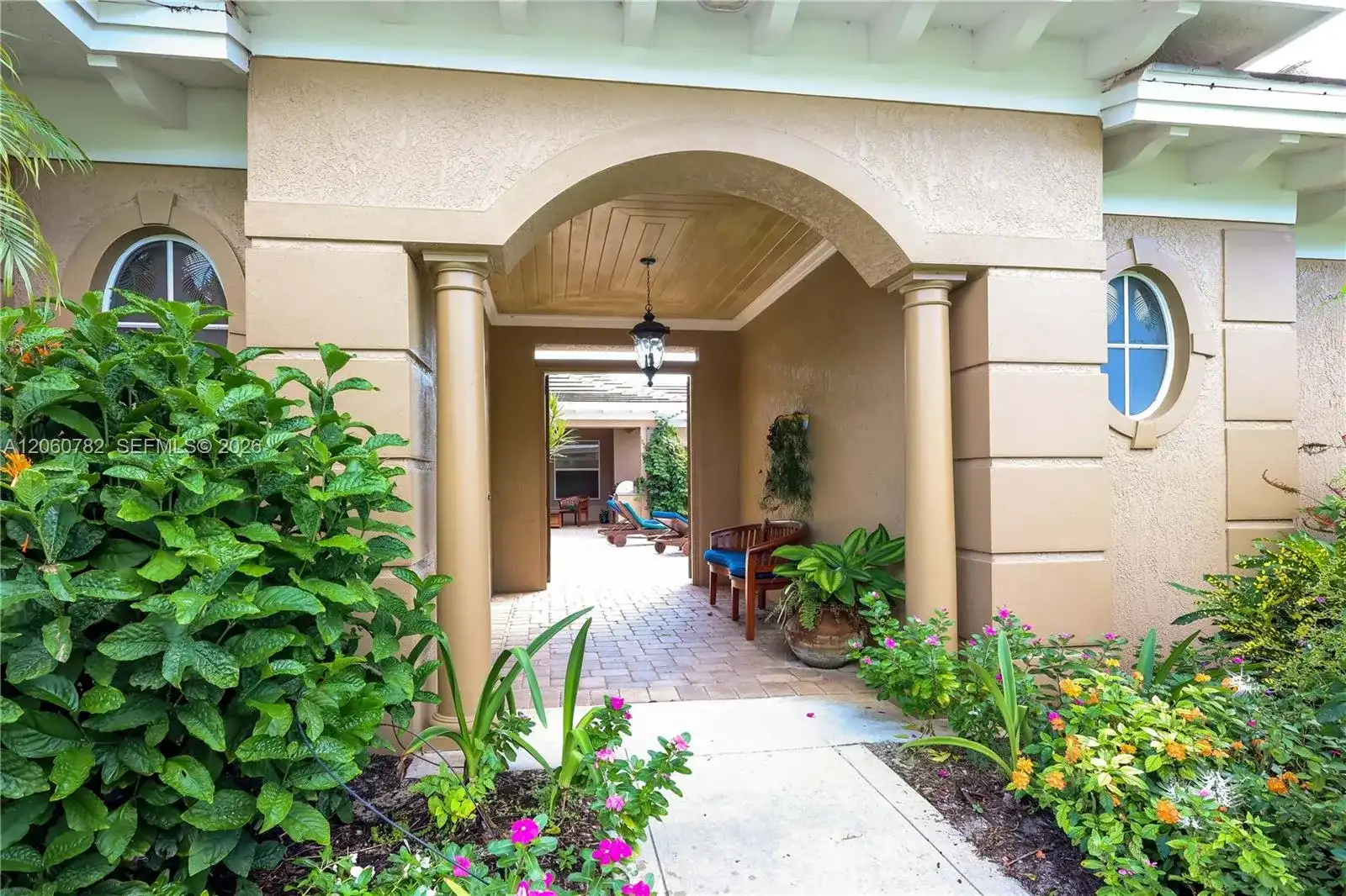 9030 Castle Harbour Cir, Vero Beach FL 32963