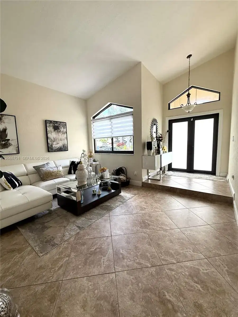 8731 NW 153rd Ter, Miami Lakes FL 33018 photo 3