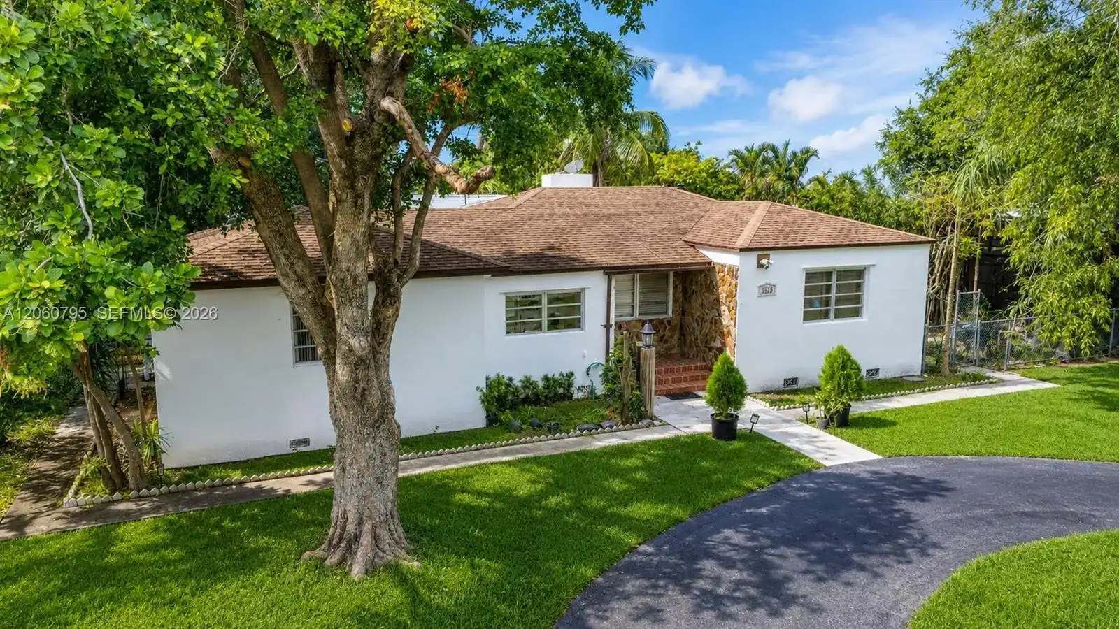 2619 Arthur St # 1, Hollywood FL 33020
