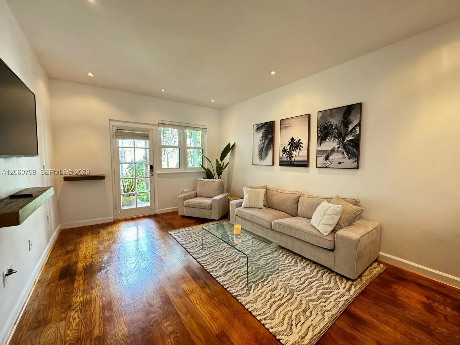 1 bedroom 1 bath Residential for sale at 736 13th St # 104, Miami Beach FL 33139