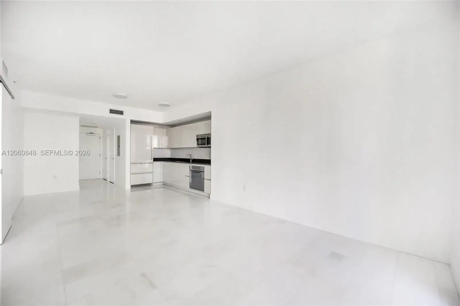 1010 Brickell Ave # 2708, Miami FL 33131 photo 3
