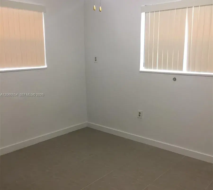 1800 NW 19th St # 1, Miami FL 33125