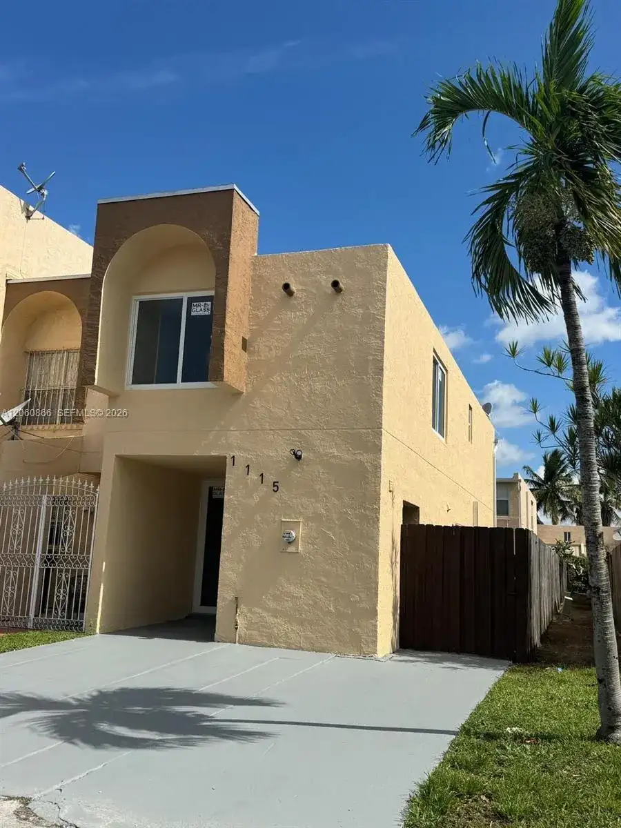 1115 W 38th Ter # 50, Hialeah FL 33012 photo 2
