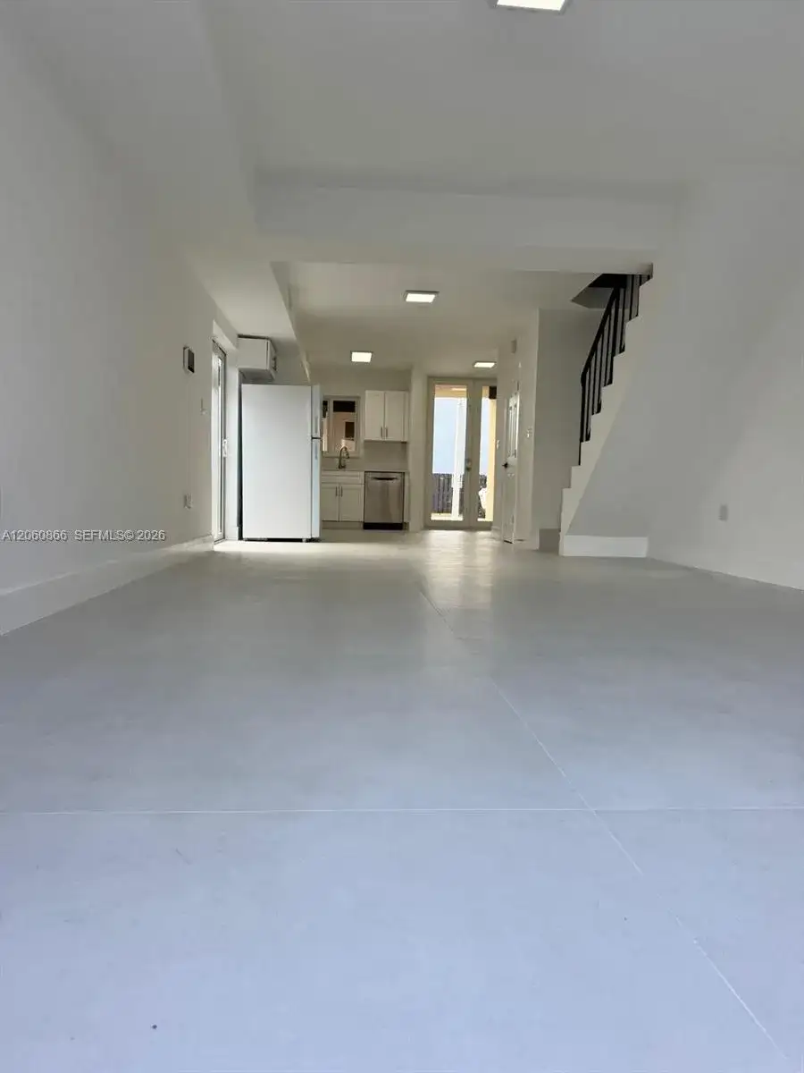 1115 W 38th Ter # 50, Hialeah FL 33012 photo 3
