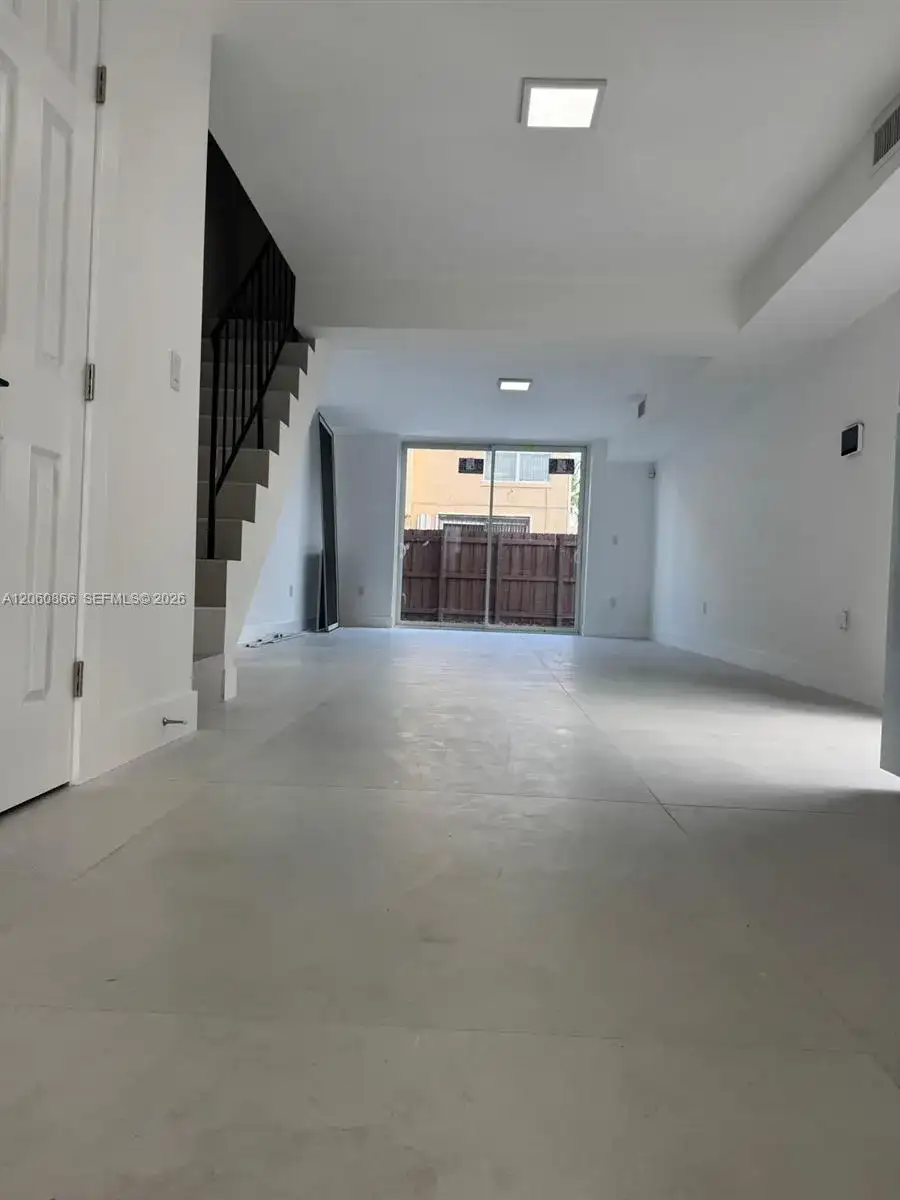 1115 W 38th Ter # 50, Hialeah FL 33012 photo 4