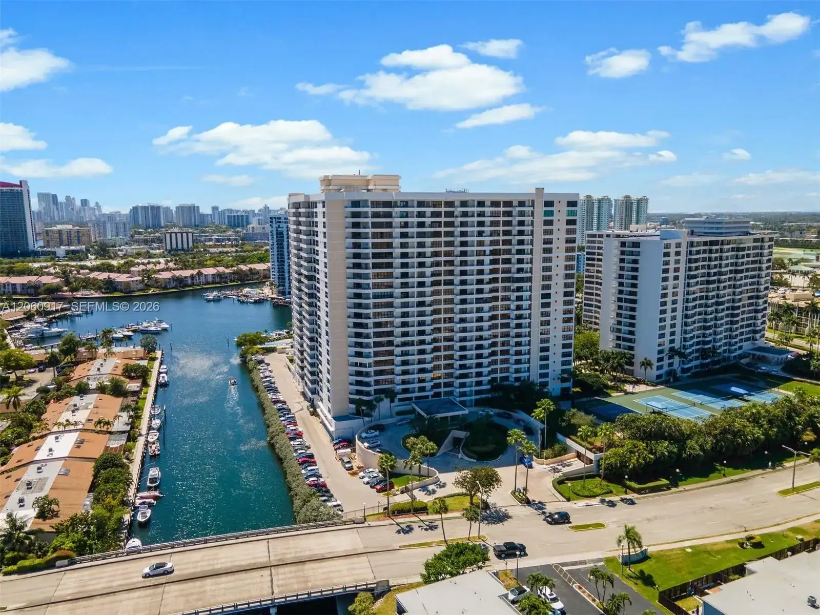 2500 Parkview Dr # 2206, Hallandale Beach FL 33009 photo 4