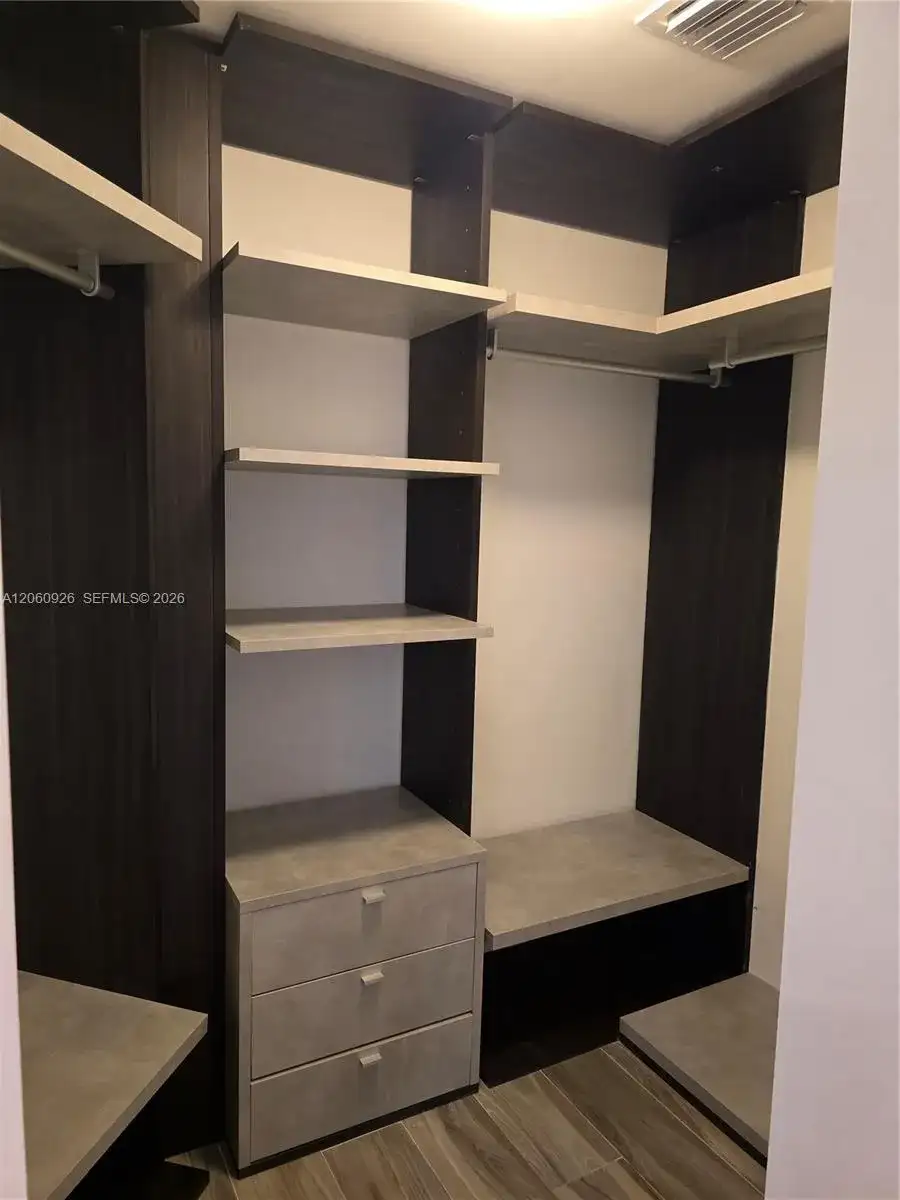 801 S Miami Ave # 2205, Miami FL 33130 photo 3