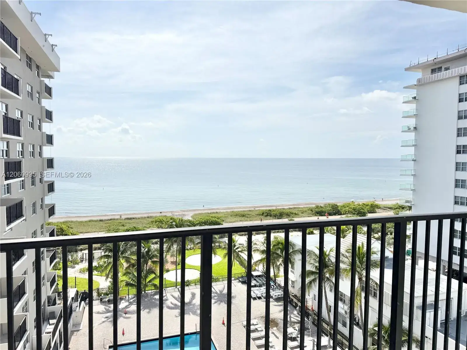 9273 Collins Ave # 811, Surfside FL 33154
