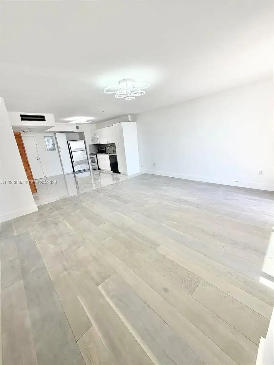 9273 Collins Ave # 811, Surfside FL 33154 photo 3