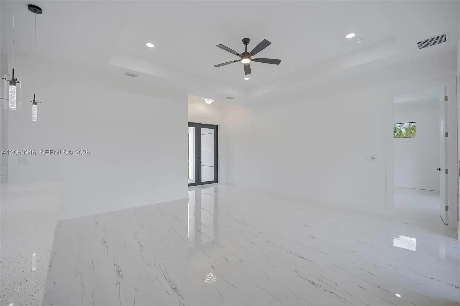 470 LACONIC AVE, Lehigh Acres FL 33974 photo 4