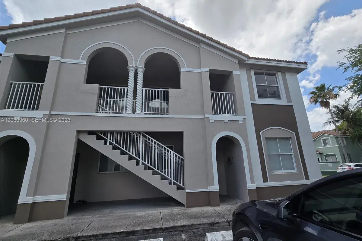 2758 SE 17th Ave # 203, Homestead FL 33035