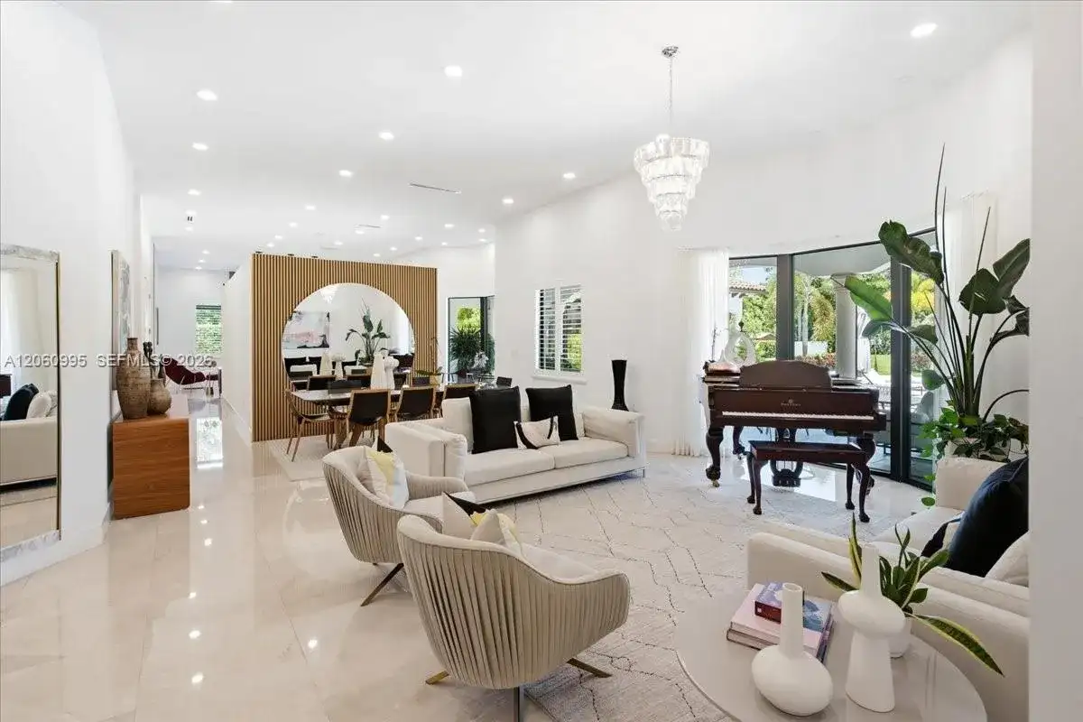 331 SW 124th Ave, Miami FL 33184 photo 5