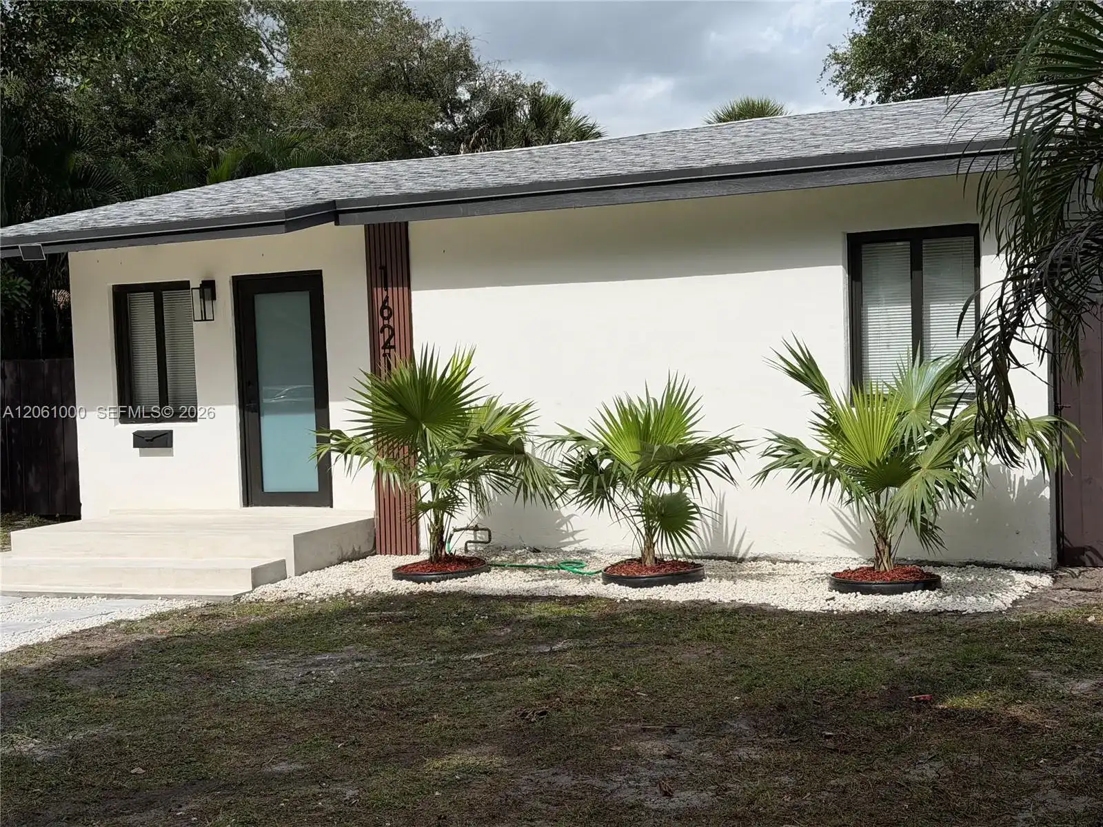 1621 SW 11th Ct, Fort Lauderdale FL 33312