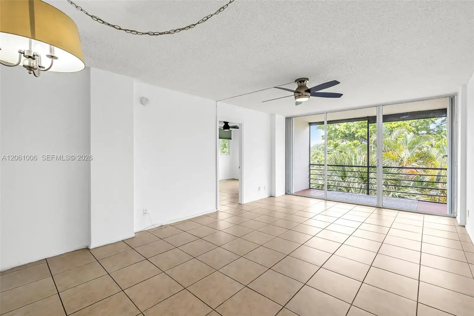 112 Royal Park Dr # 3A, Oakland Park FL 33309 photo 4