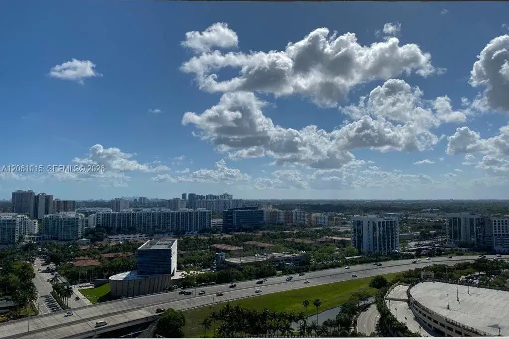 19501 W COUNTRY CLUB DR # 2305, Aventura FL 33180