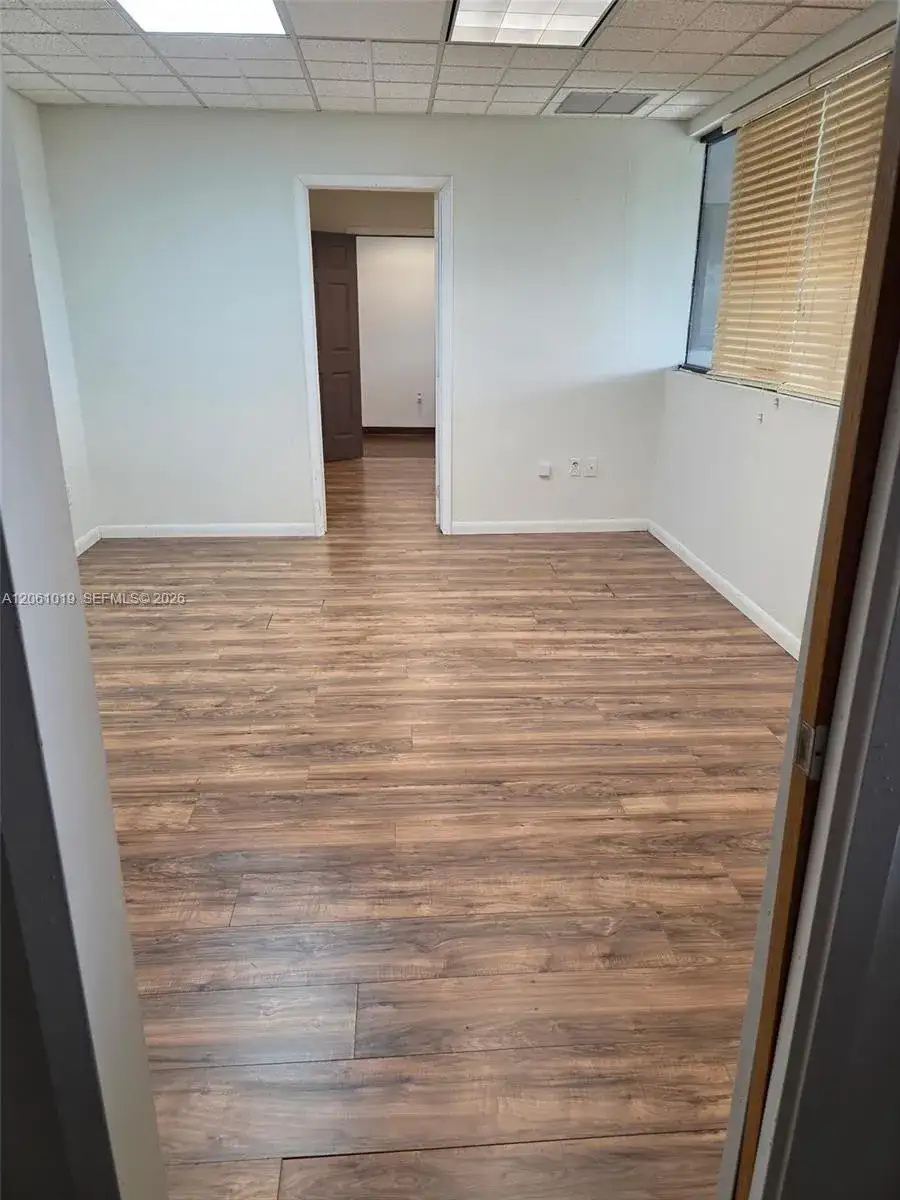 11077 Biscayne Blvd, Miami FL 33161 photo 3