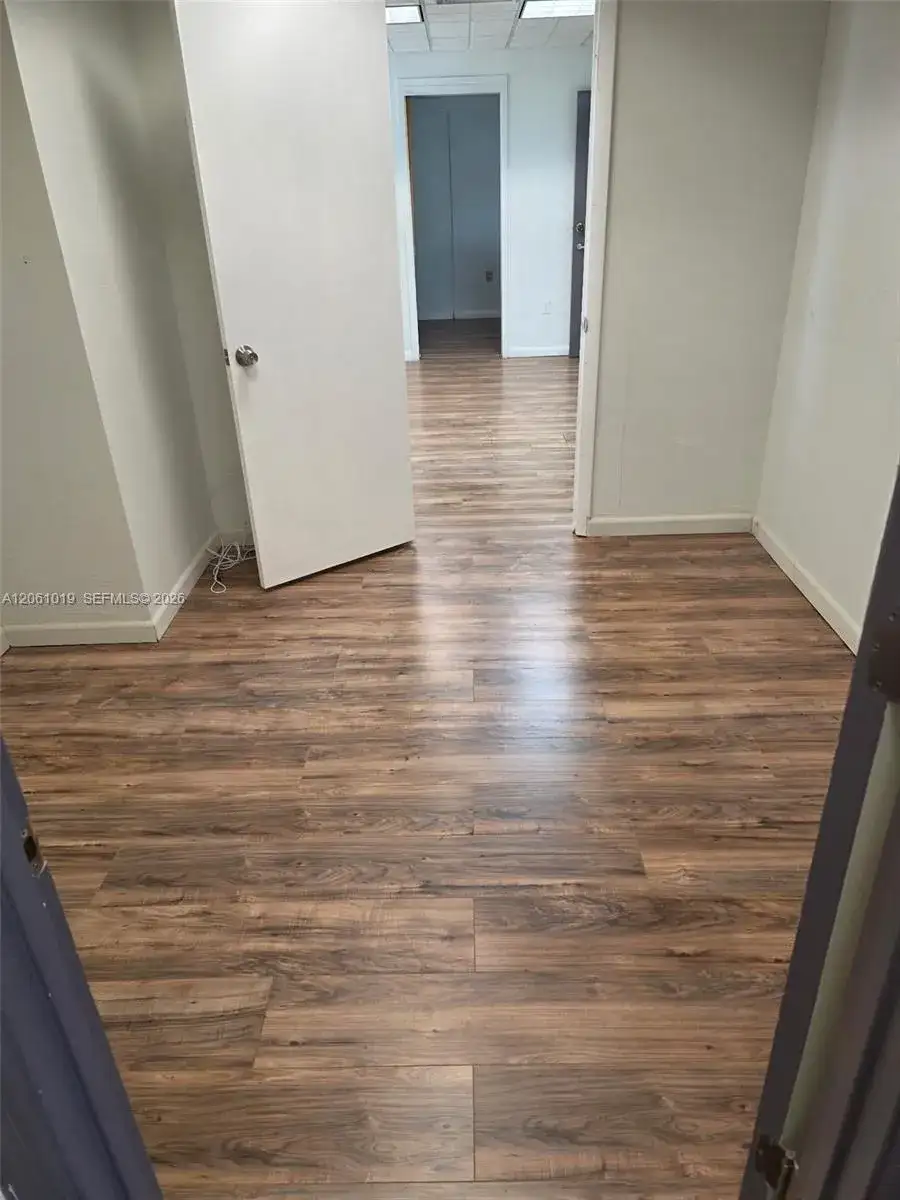 11077 Biscayne Blvd, Miami FL 33161 photo 5