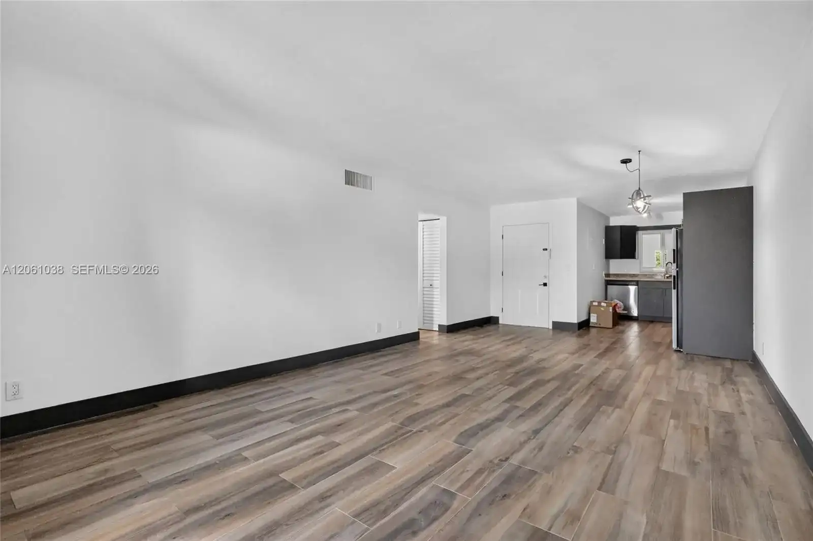 1939 Jefferson St # 303, Hollywood FL 33020