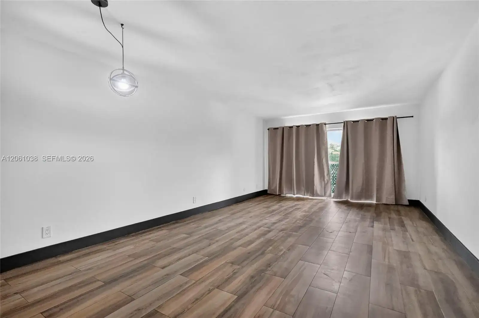 1939 Jefferson St # 303, Hollywood FL 33020 photo 4