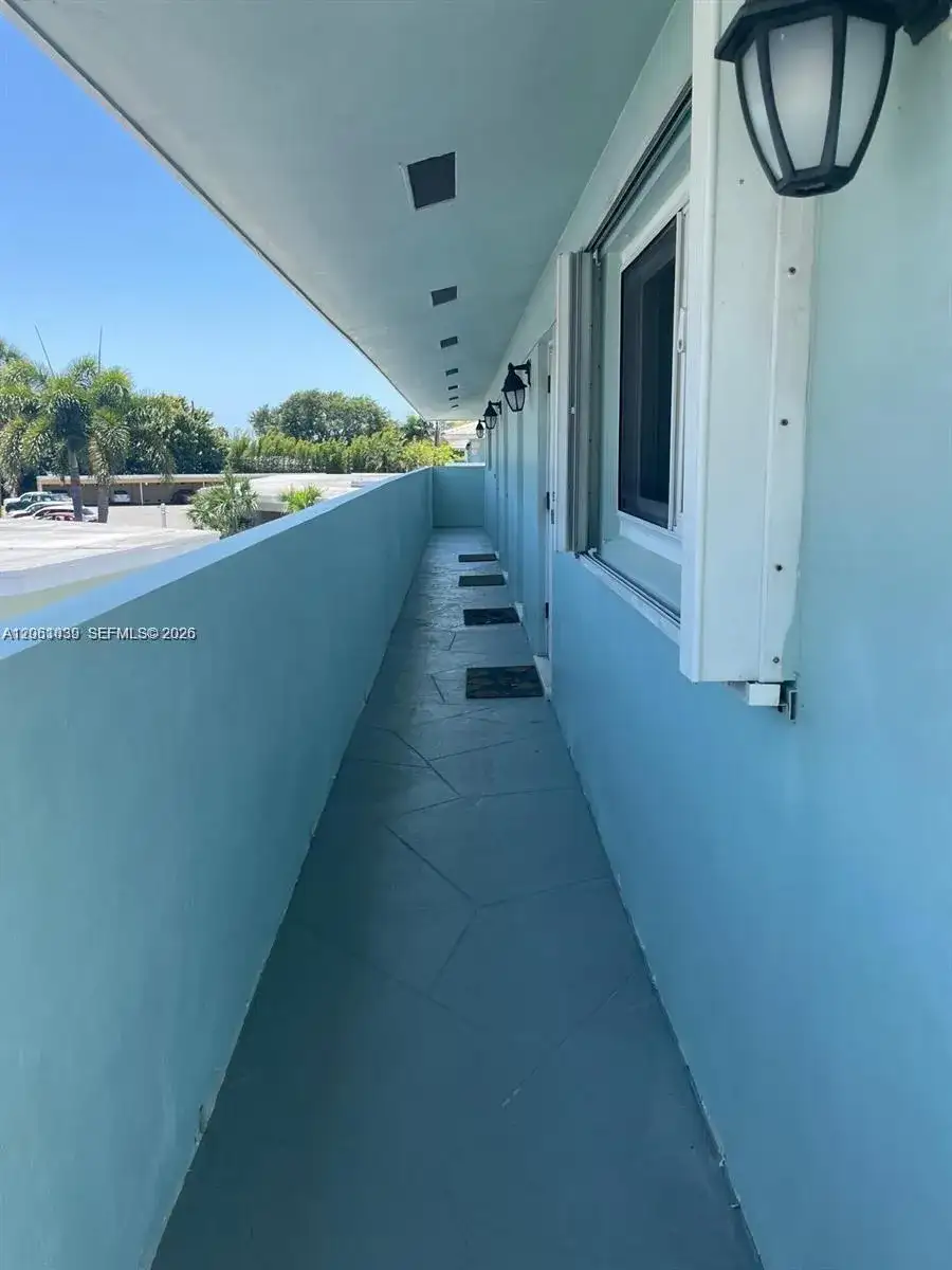 322 N Federal Hwy # 233, Deerfield Beach FL 33441 photo 2