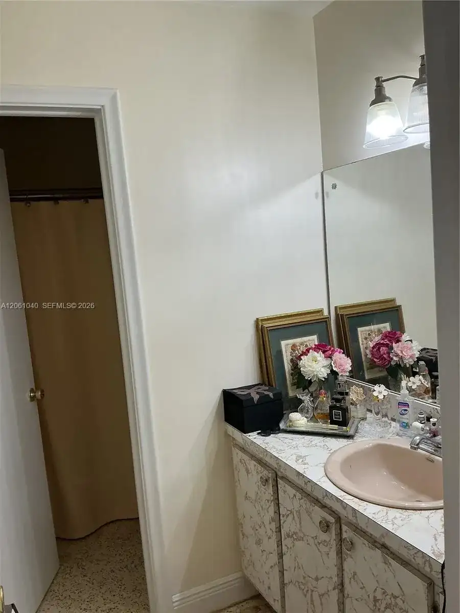 2641 SW 117th Ct, Miami FL 33175 photo 4